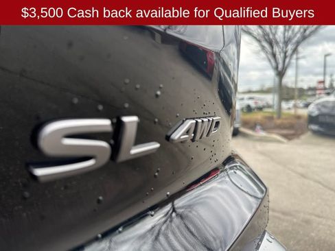 New 2026 Nissan Pathfinder SL image 35