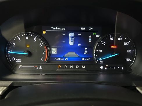 Used 2020 Ford Explorer XLT w/ Equipment Group 202A image 23