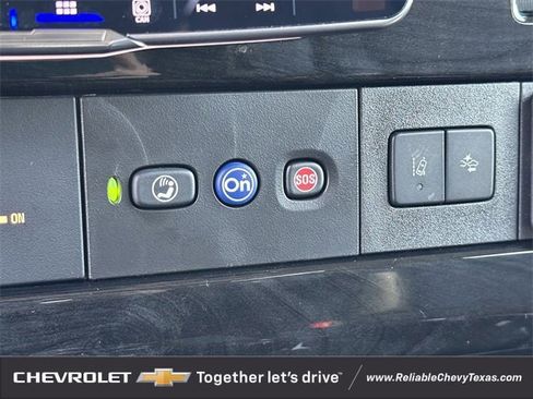 New 2025 Chevrolet Express 2500 Extended w/ Driver Convenience Package image 27