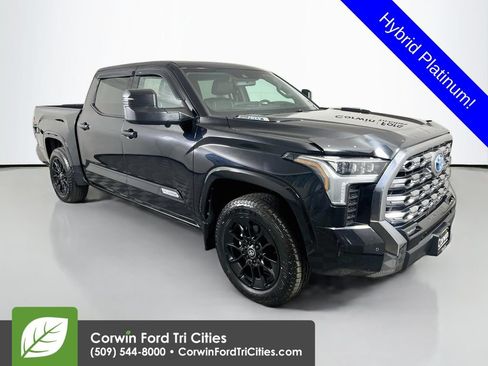 Used 2023 Toyota Tundra Platinum AWD/4WD image 1