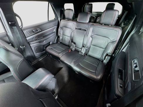 Used 2019 Ford Explorer Sport AWD/4WD image 12