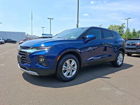 Certified 2022 Chevrolet Blazer LT image 3