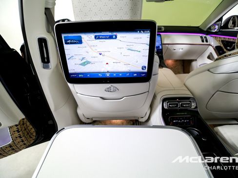 Used 2023 Mercedes-Benz Maybach S 680 4MATIC w/ Manufaktur Leather Package image 19