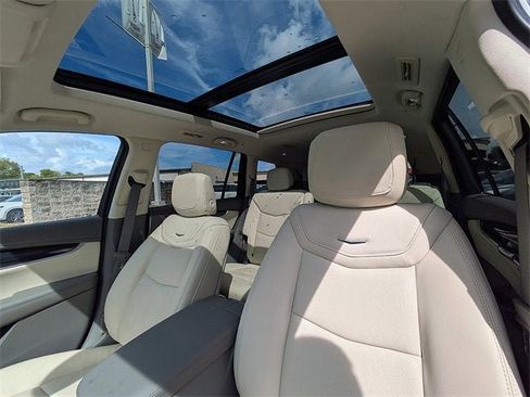 New 2025 Cadillac XT6 Premium Luxury image 22