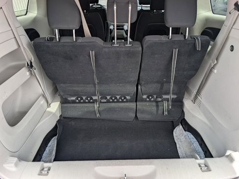 Used 2023 Chrysler Voyager LX FWD image 26