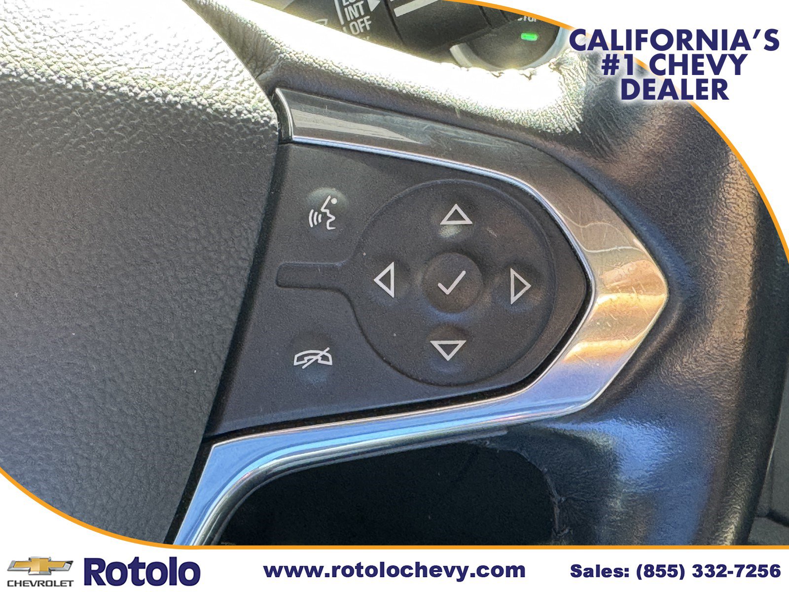 Used 2022 Chevrolet Traverse LT FWD image 20