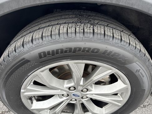 Certified 2023 Ford Explorer Limited AWD/4WD image 14