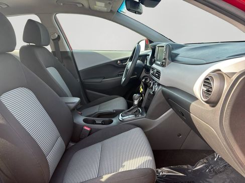 Used 2020 Hyundai Kona SE AWD/4WD image 10