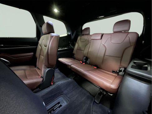 Used 2023 Kia Telluride SX image 14