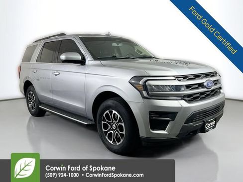 Used 2022 Ford Expedition XLT AWD/4WD image 1