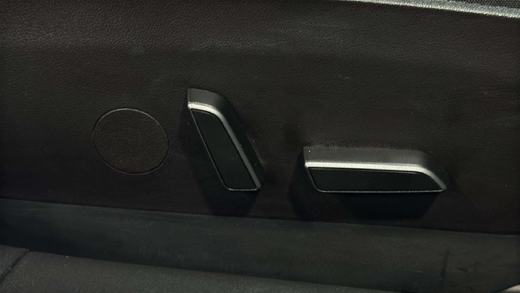 Used 2023 Tesla Model 3 Standard Range RWD image 13