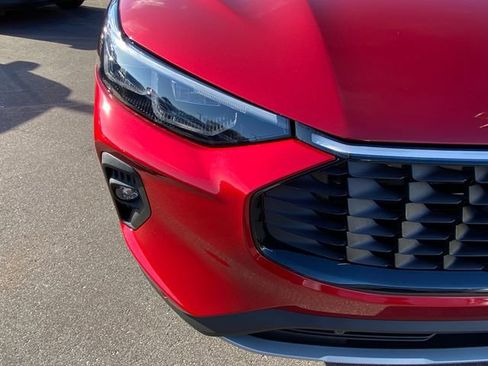 New 2025 Ford Escape SE w/ PHEV Premium Package image 9