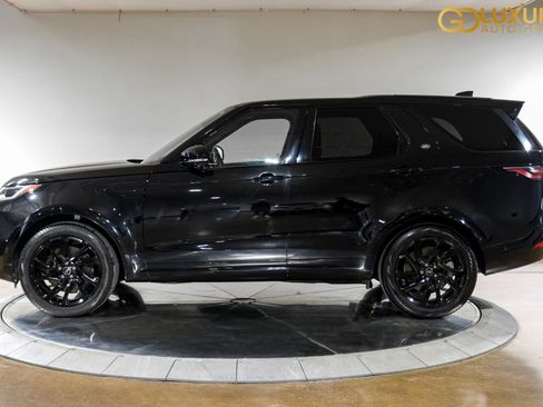 Used 2023 Land Rover Discovery S R-Dynamic image 13