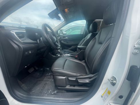 Used 2024 Buick Encore GX Sport Touring FWD image 24