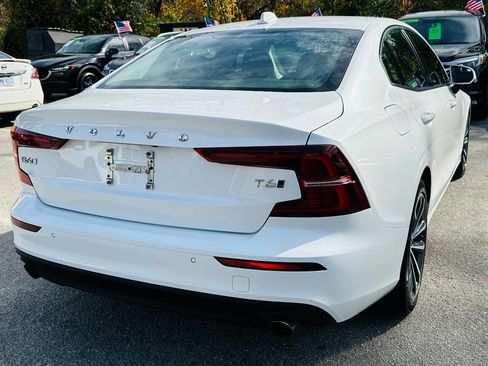 Used 2021 Volvo S60 T6 Momentum image 35