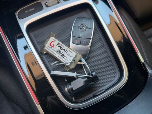 Used 2025 Mercedes-Benz GLB 250 image 22