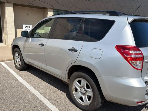 Used 2011 Toyota RAV4 4WD w/ Base L4 Extra Value Pkg image 3