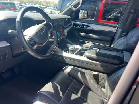 Used 2022 Jeep Grand Wagoneer Series I image 7