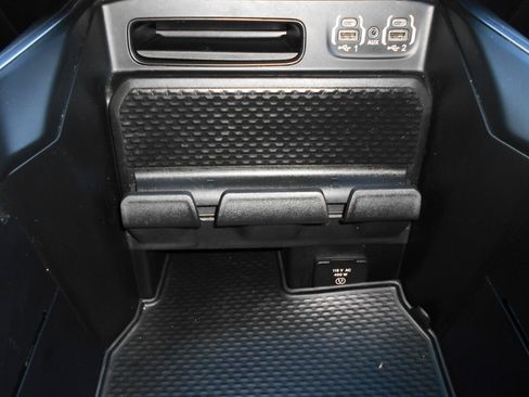 Certified 2024 RAM 1500 Big Horn AWD/4WD image 27