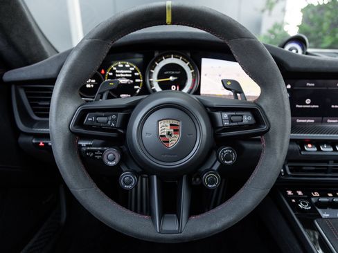 Certified 2023 Porsche 911 GT3 RS RWD image 13