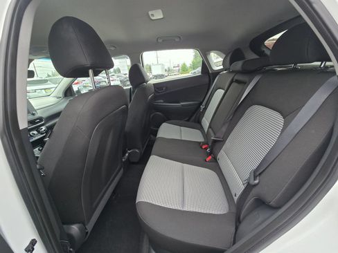 Used 2023 Hyundai Kona SE AWD/4WD image 18