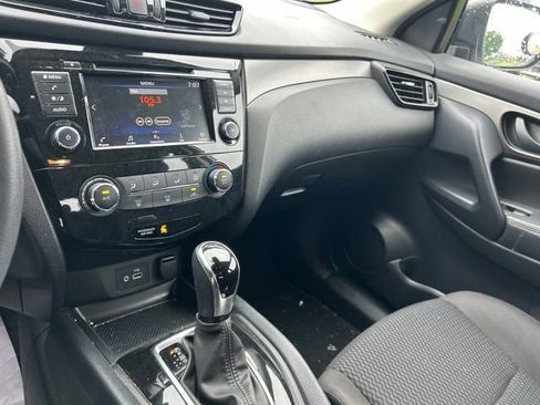 Used 2022 Nissan Rogue Sport S AWD/4WD image 8