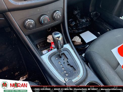 Used 2012 Dodge Avenger SE image 15