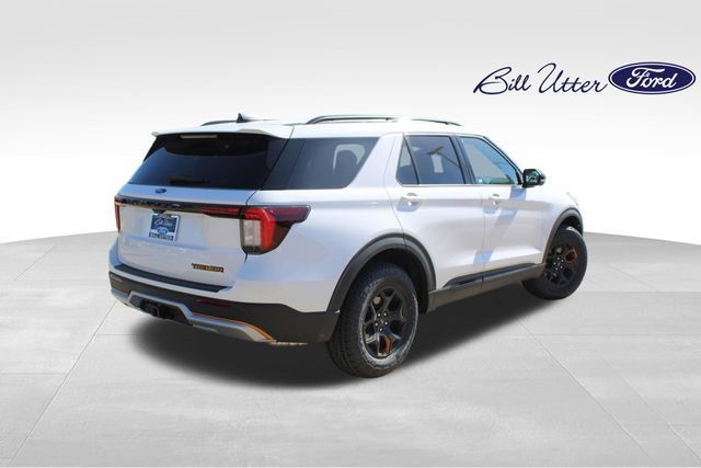 New 2026 Ford Explorer Tremor w/ Tremor Ultimate Package AWD/4WD image 3