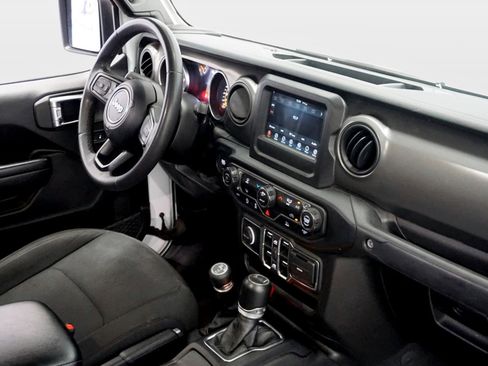 Used 2023 Jeep Gladiator Sport AWD/4WD image 20
