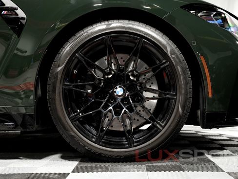 Used 2023 BMW M3 w/ M Carbon Exterior Package RWD image 10