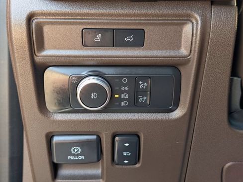 Used 2022 Ford Expedition King Ranch AWD/4WD image 21