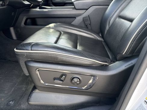 Used 2022 RAM 1500 Limited AWD/4WD image 22