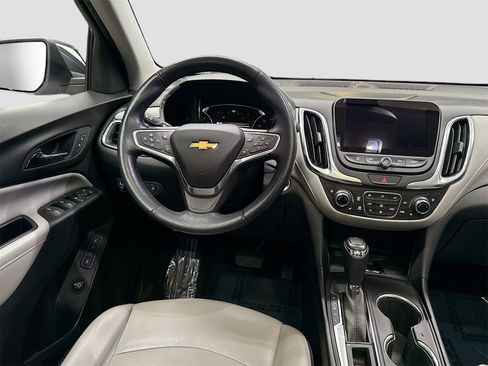 Used 2018 Chevrolet Equinox Premier image 24