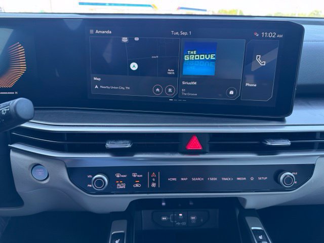 Used 2025 Kia Sorento EX w/ Panoramic Sunroof Package FWD image 8