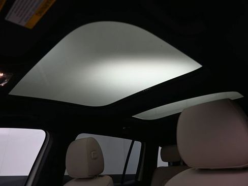 Used 2024 Mercedes-Benz EQB 250+ image 23