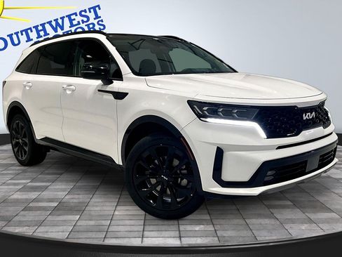 Used 2023 Kia Sorento SX AWD/4WD image 3