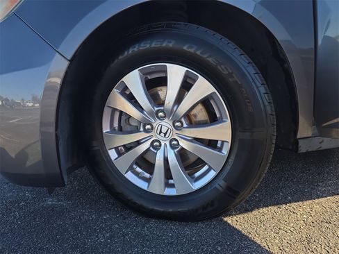 Used 2014 Honda Odyssey EX image 27