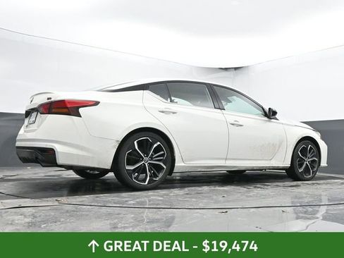 Used 2024 Nissan Altima 2.5 SR image 51