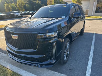 Used 2024 Cadillac Escalade ESV V