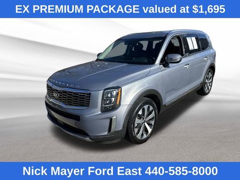Used 2021 Kia Telluride EX w/ EX Premium Package image 3