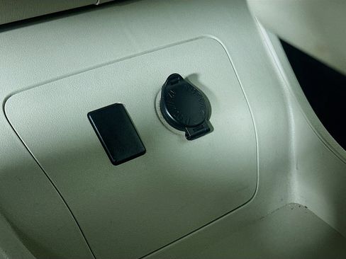 Used 2010 Toyota Prius FWD image 23