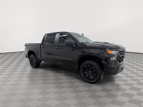 Certified 2024 Chevrolet Silverado 1500 Custom Trail Boss w/ Turbomax Blackout Package image 13