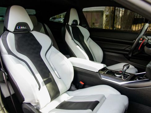 Used 2023 BMW M4 xDrive Competition image 32