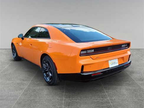 New 2025 Dodge Charger R/T w/ Quick Order Package 25M R/T image 5