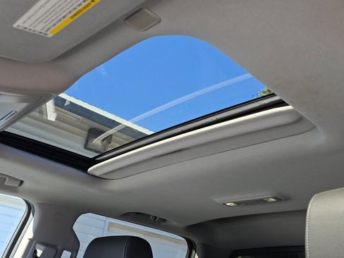 Used 2017 GMC Sierra 1500 SLT image 57