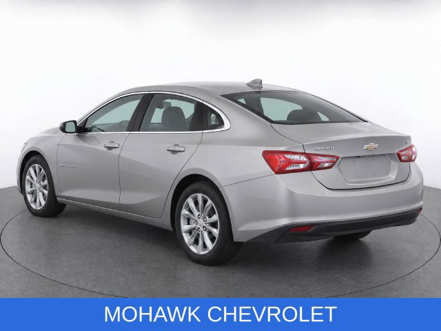 Used 2022 Chevrolet Malibu LT FWD image 4