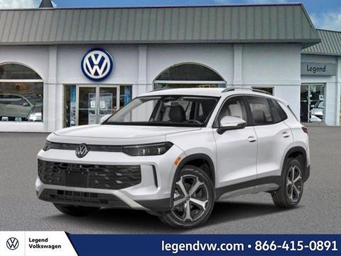 New 2026 Volkswagen Tiguan SE image 1