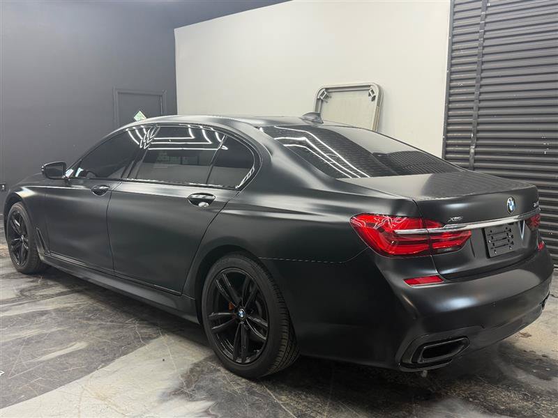 Used 2018 BMW 750i xDrive AWD/4WD image 4