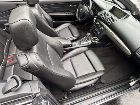 Used 2013 BMW 135i Convertible RWD image 31
