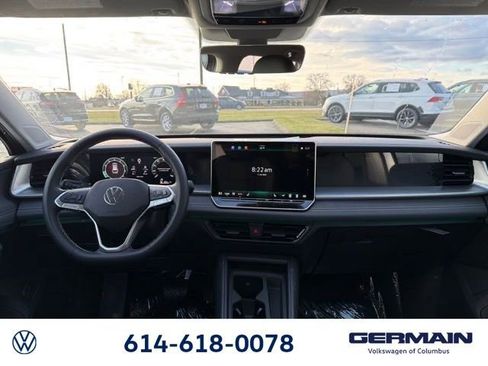 New 2026 Volkswagen Tiguan SE image 18